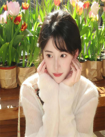 独家剖析：周末同床的角色塑造与表演艺术——传统与现代的对话